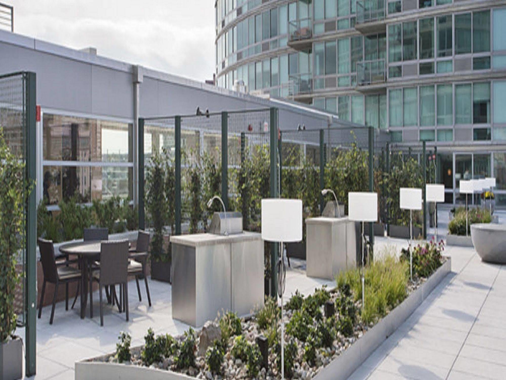 Global Luxury Suites At Exchange Jersey City Exterior photo